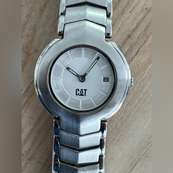 Caterpillar CAT Ladies Watch ULTRA RARE Stainless Bracelet Case Dial Date Window - Picture 3 of 12